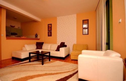 Zeljeznica Apartamento | Apartment Susanj