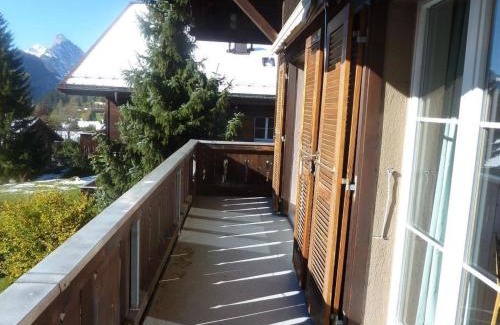 Schoenried Apartamento | Apartment Suzanne Nr- 18 by Interhome