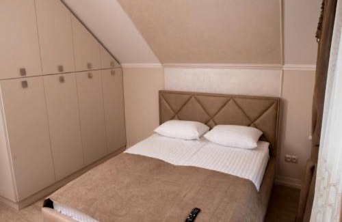 Uzhhorod Apartamento | Apartment Sweethome 4 FREE PARKING