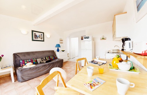 La Londe-les-Maures Apartamento | Apartamento T3 *** a 250 metros del MAR con PISCINA CLIMATIZADA Y TENIS (103)