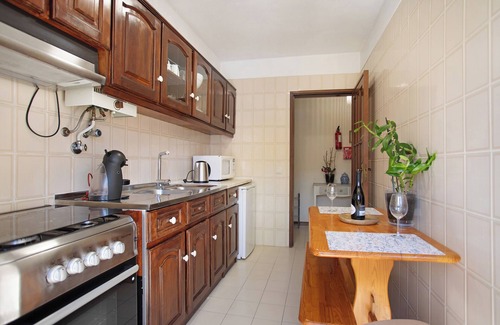 Figueira da Foz Apartamento | Apartamento 'T0 Grota' con balcón