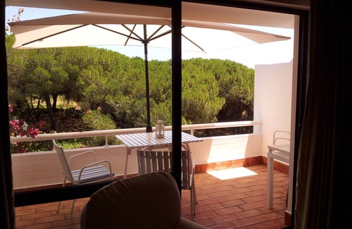 Quinta do Lago Apartamento | Apartamento (T1) próximo a la playa en zona residencial de lujo