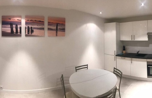Annemasse Apartamento | Apartamento 'T2' con Wi-Fi