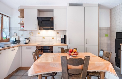 Wolfach - Saint Roman Apartamento | Apartamento 'Talblick' con vistas a la montaña, terraza privada y Wi-Fi
