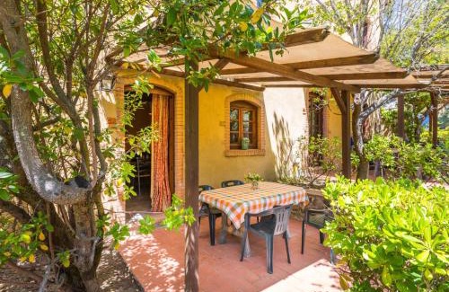 Riparbella Apartamento | Apartment Talpa-19 by Interhome