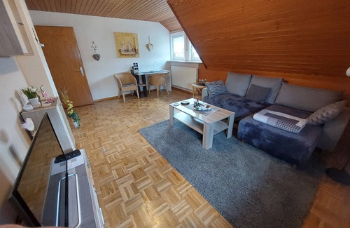 Hilchenbach Apartamento | Apartamento 'Tati's Ferienwohnung' con terraza compartida, jardín compartido y Wi-Fi