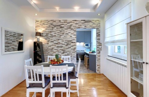 Umag Apartamento | Apartamento Tea by Interhome