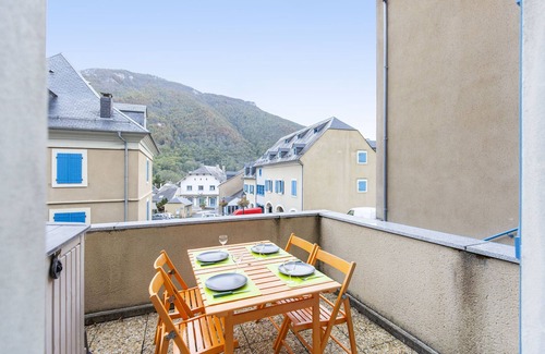 Sainte-Marie-de-Campan Apartamento | Apartamento 'Terrasse Vue Montagne' con vistas a la montaña y terraza privada