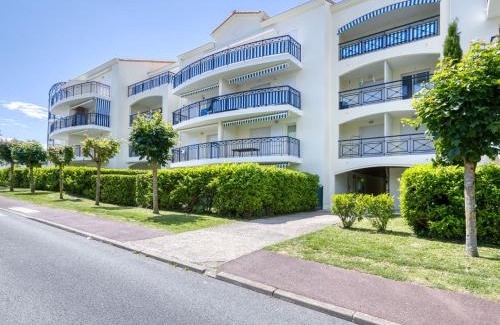 Vaux-sur-Mer Apartamento | Apartment Terrasses de Pontaillac by Interhome