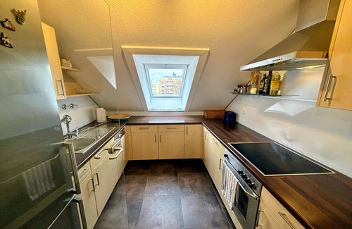 Altenerding Apartamento | 85 m² apartamento ático-Therme, aeropuerto, exposición