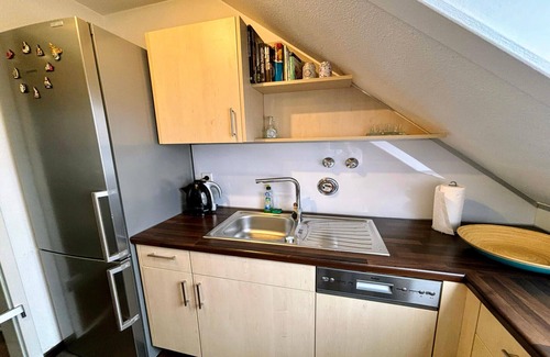 Altenerding Apartamento | 85 m² apartamento ático-Therme, aeropuerto, exposición