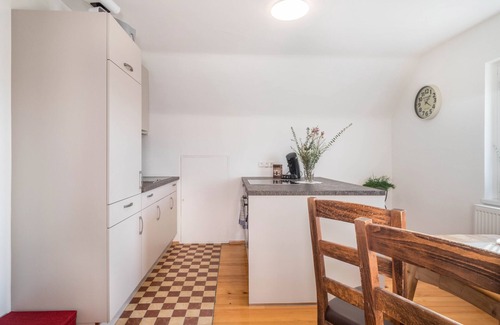 Dornbirn Apartamento | Apartamento 'Thurnher' con vistas a la montaña, jardín compartido y Wi-Fi