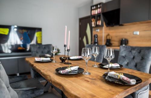 Hisarja Apartamento | Apartment Tiana Lux 2