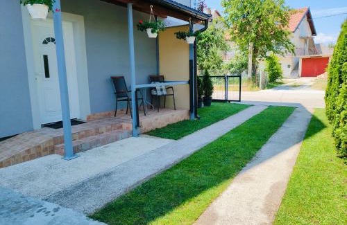 Municipality of Gracac Apartamento | Apartment Tina Gračac