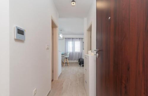 Seget Vranjica Apartamento | Apartment Toma