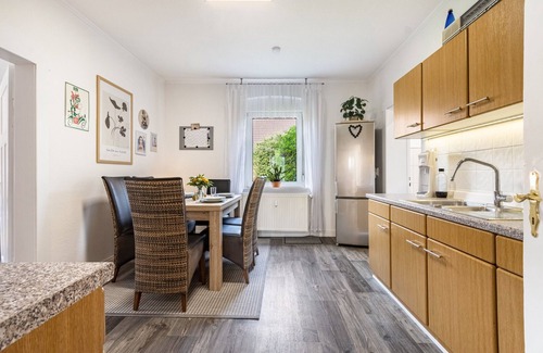 Porta Westfalica Apartamento | Apartamento 'Toms Hütte' con terraza privada y Wi-Fi