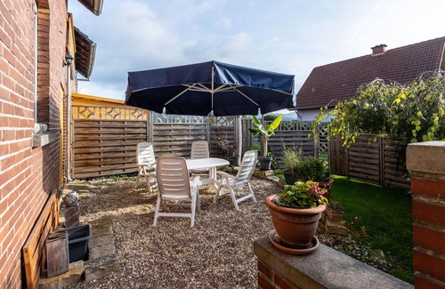 Porta Westfalica Apartamento | Apartamento 'Toms Hütte' con terraza privada y Wi-Fi