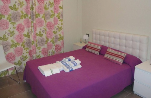 Torredembarra Apartamento | Apartment Torredembarra, 2 bedrooms, 4 persons