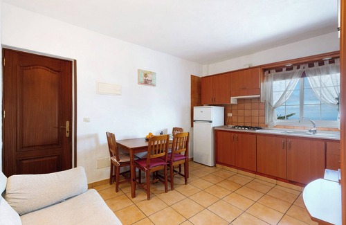 Mocanal Apartamento | Apartamento 'Trebol 1' con vistas al mar, balcón y Wi-Fi