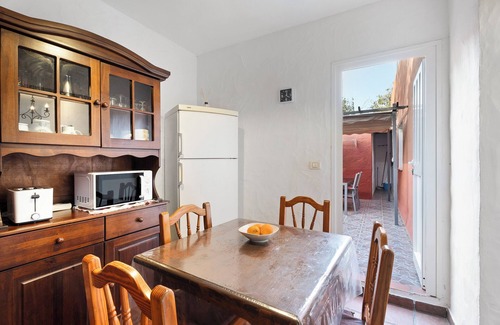 Mocanal Apartamento | Apartamento 'Trebol 3' con vistas al mar, terraza privada y Wi-Fi