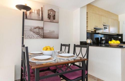 Calafat Apartamento | Apartment Triplex Mare Nostrum by Interhome