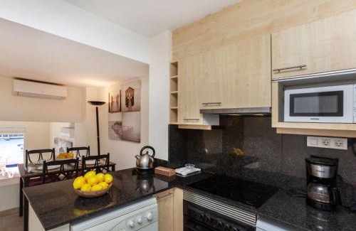 Calafat Apartamento | Apartment Triplex Mare Nostrum by Interhome