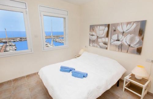 Calafat Apartamento | Apartment Triplex Mare Nostrum by Interhome