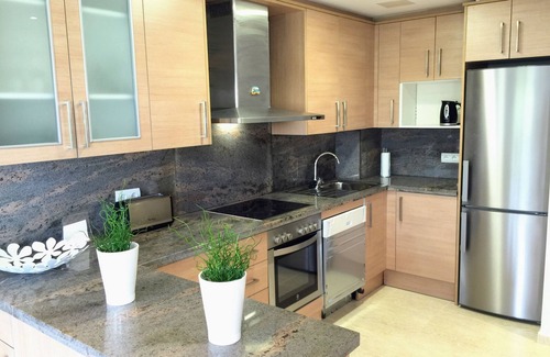 El Perello Apartamento | Apartamento 'Turó De Tjelle' con vistas al mar, Wi-Fi y aire acondicionado