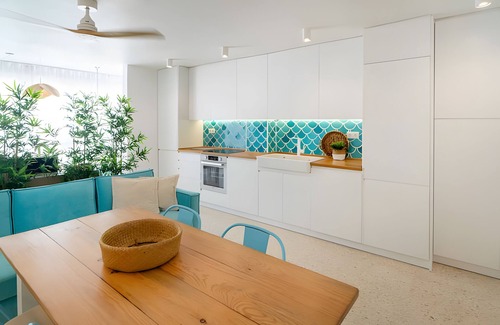 Sector B - Boliche Apartamento | Apartamento 'Turquesa Y Sal' con vistas al mar, balcón y Wi-Fi
