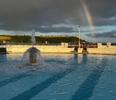 Plymouth Apartamento | Apartment Two by Ocean City Retreats - Two bedrooms, private car park