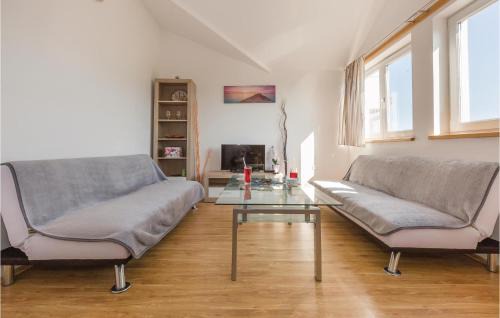 Trilj Apartamento | Apartment Ugljan With Outdoor Swimming Pool 317