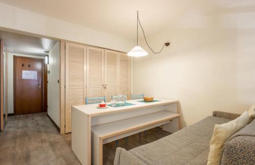Pre-Saint-Didier Apartamento | Apartment Universo-2 by Interhome