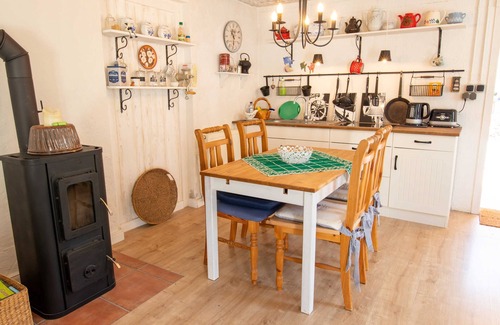 Kroeslin Apartamento | Apartment Uns Schün - apartamento
