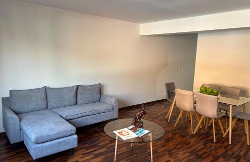 Santiago de Surco Apartamento | Apartment - US Embassy