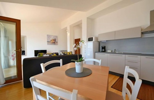 Sveti Juraj Apartamento | Apartamento Val 2 by Interhome