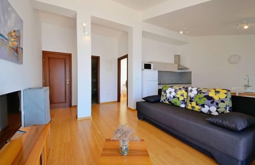 Sveti Juraj Apartamento | Apartamento Val 2 by Interhome