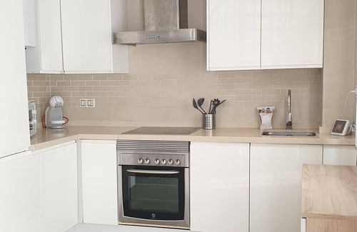 El Pilar Apartamento | Apartamento Valencia, 3 dormitorios, 8 personas