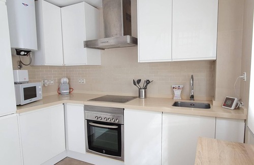 El Pilar Apartamento | Apartamento Valencia, 3 dormitorios, 8 personas