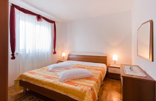 Mali Maj Apartamento | Apartment VALICA