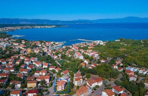 Malinska Apartamento | Apartment Vera-1 by Interhome
