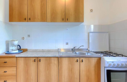 Savudrija Apartamento | Apartamento Vesela by Interhome