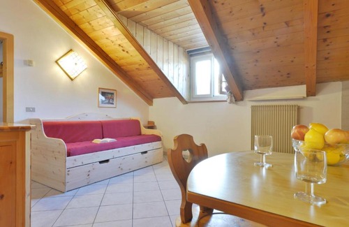 Campitello di Fassa Apartamento | Apartment Villa Placidia Apt 34 by Interhome