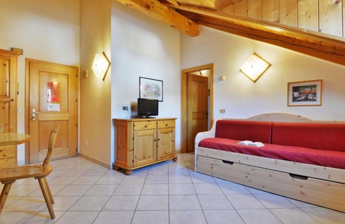 Campitello di Fassa Apartamento | Apartment Villa Placidia Apt 34 by Interhome