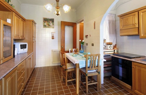Saint-Vincent Apartamento | Apartment "Villa Camillo" with Mountain View, Private Terrace & Wi-Fi