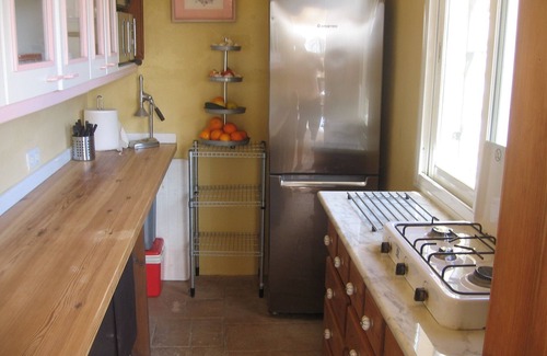 Estepona Casa | Apartment 'Villa Roca' with Sea View, Wi-Fi and Air Conditioning