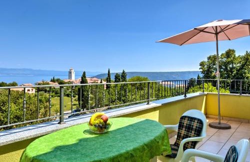 Brsec Apartamento | Apartment Villa Tara-1 by Interhome