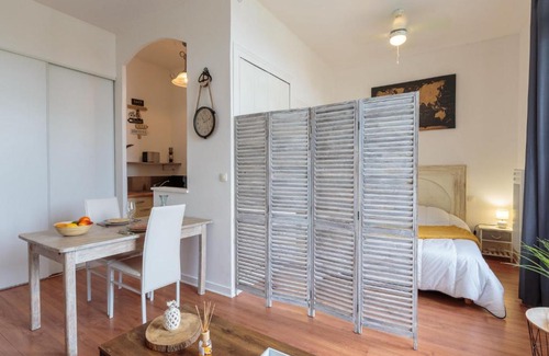 Pontaillac Apartamento | Apartment Villa Thaïs by Interhome