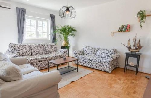 Pirovac Apartamento | Apartment Villa Troskot