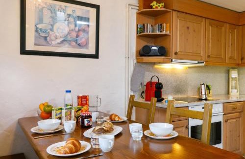 Capriasca Apartamento | Apartment Villaggio Sureggio A3 mit TicinoTicket by Interhome