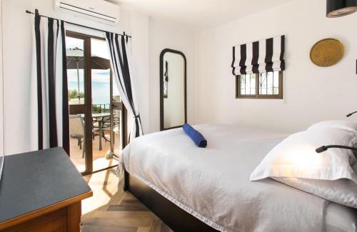 Chimenea Apartamento | Apartment Vista del Mar by Interhome